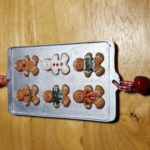 Vintage Novelty Gingerbread Cookie Tray Christmas Ornament. 